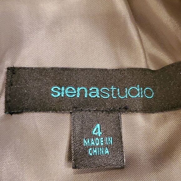 Siena Studio laser cut leather pencil skirt - Picture 2 of 9